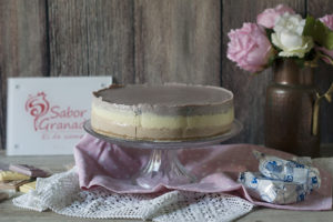 Receta para hacer tarta tres Chocolates Sabor Granada