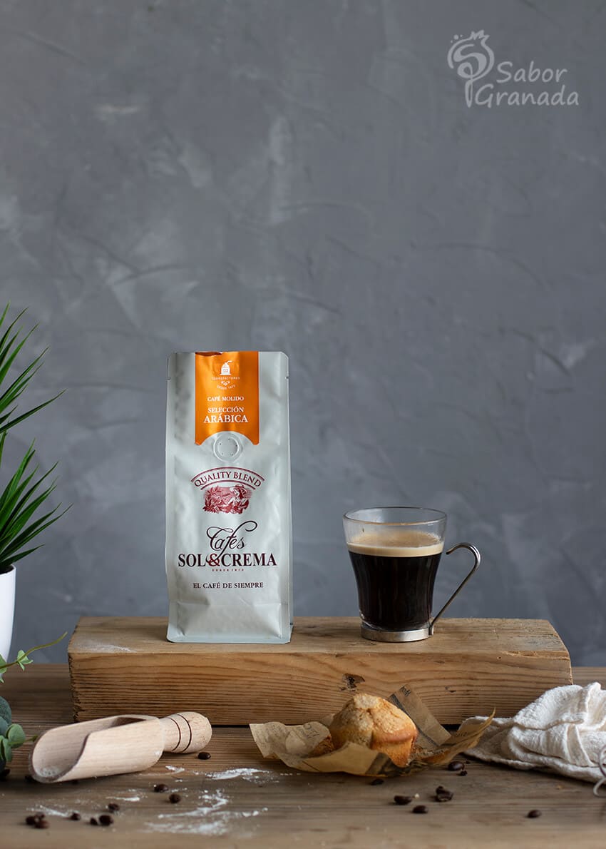 Café Sol y crema para elaborar esta receta de magdalenas de café - Sabor Granada
