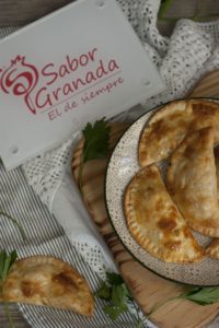 Empanadillas de gambas picantes - Sabor Granada