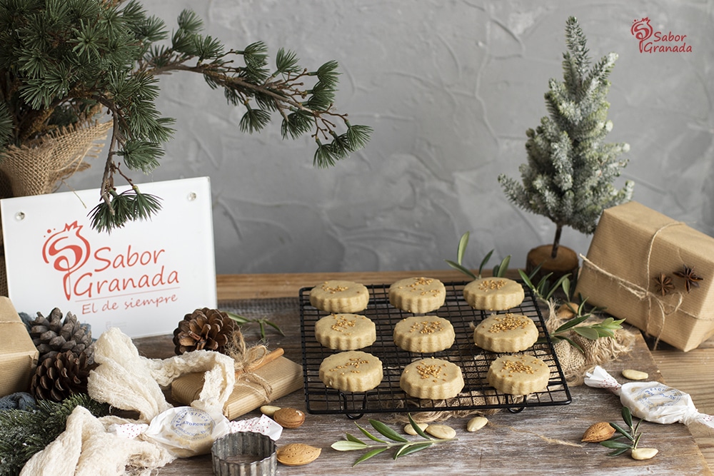 Cómo hacer polvorones de almendras y AOVE - Sabor Granada