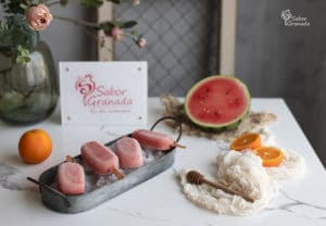 Receta para hacer polos de sandía y naranja - Sabor Granada